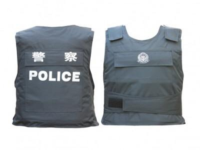 警用防刺服的準靜態抗穿刺試驗機測試