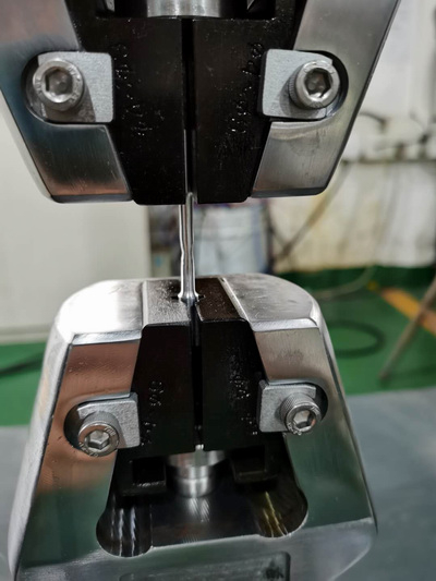 航空螺旋槳金屬棒材試驗(yàn)機(jī)拉伸測(cè)試方案