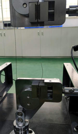 ?中山大學(xué)太陽(yáng)能院鎢絲拉伸試驗(yàn)機(jī)測(cè)試