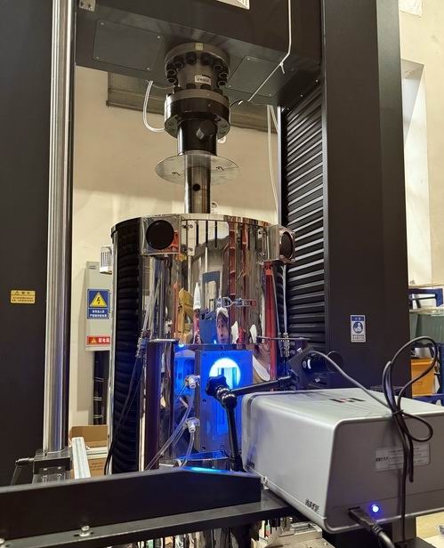 三思泰捷高溫試驗機（配視頻引伸計）